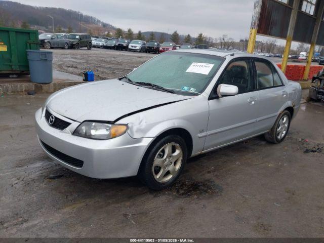 Mazda Protege Image 3